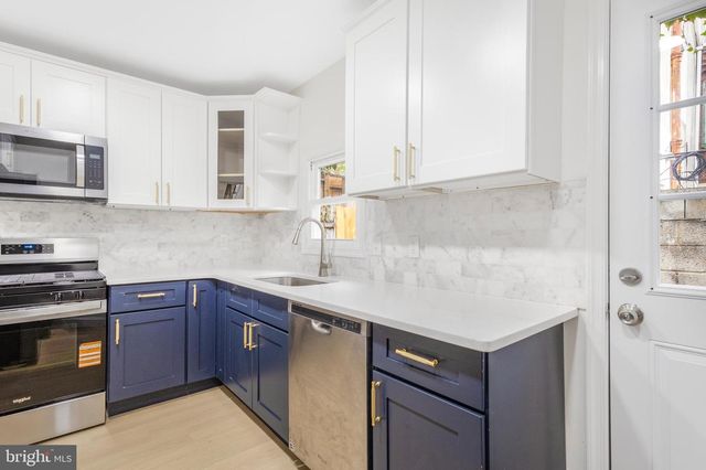 505 GREENWICH ST, Philadelphia, PA 19147