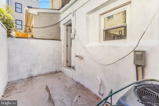 505 GREENWICH ST, Philadelphia, PA 19147