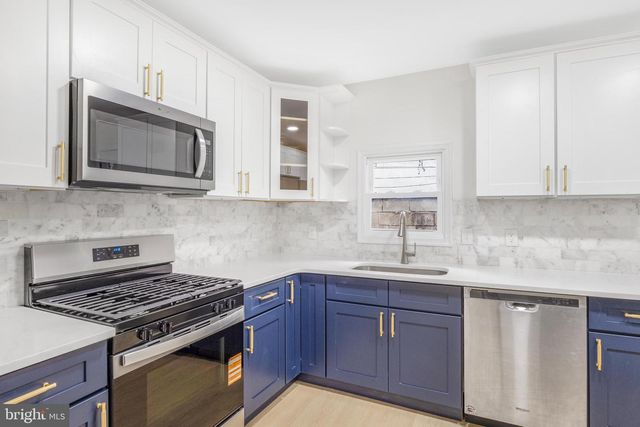 505 GREENWICH ST, Philadelphia, PA 19147