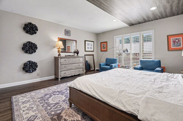 6126 Averill Way 203W, Dallas, TX 75225