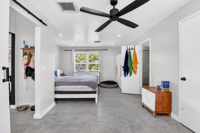 702 Forest Hill Boulevard, West Palm Beach, FL 33405