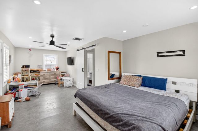 702 Forest Hill Boulevard, West Palm Beach, FL 33405