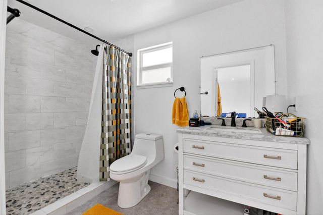 702 Forest Hill Boulevard, West Palm Beach, FL 33405