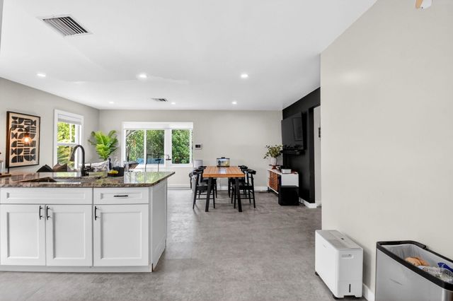 702 Forest Hill Boulevard, West Palm Beach, FL 33405