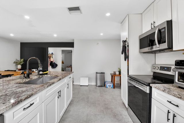 702 Forest Hill Boulevard, West Palm Beach, FL 33405