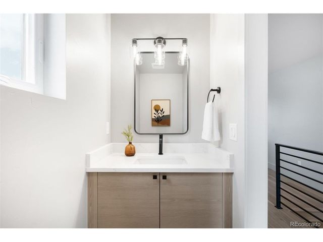 1569 Vrain St, Denver, CO 80204