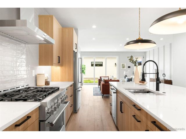 1569 Vrain St, Denver, CO 80204