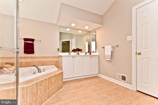 8006 KINGSMILL RD, Brandywine, MD 20613
