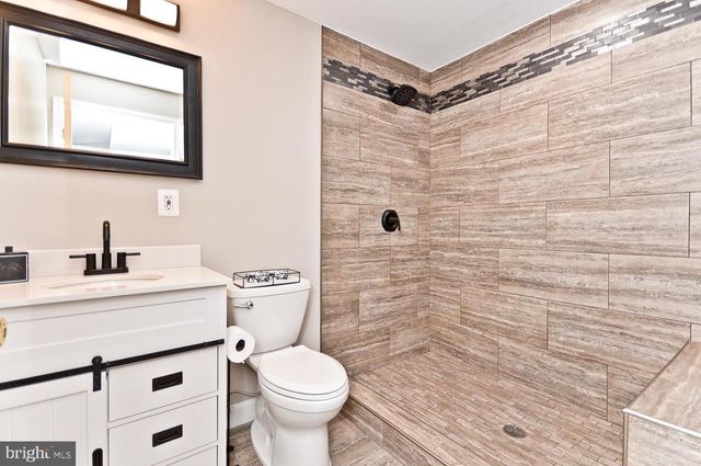 8006 KINGSMILL RD, Brandywine, MD 20613