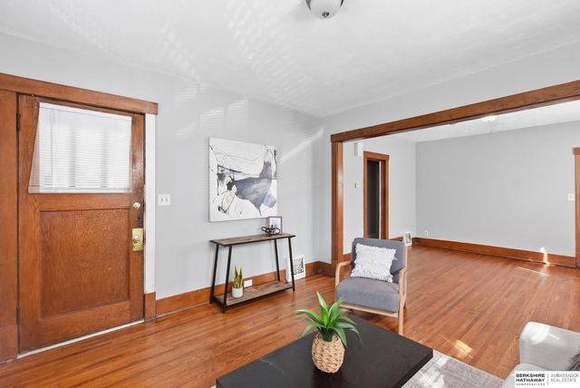3603 N 60th Street, Omaha, NE 68104