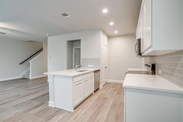 6915 Yellow Hammer Way, Arlington, TX 76001