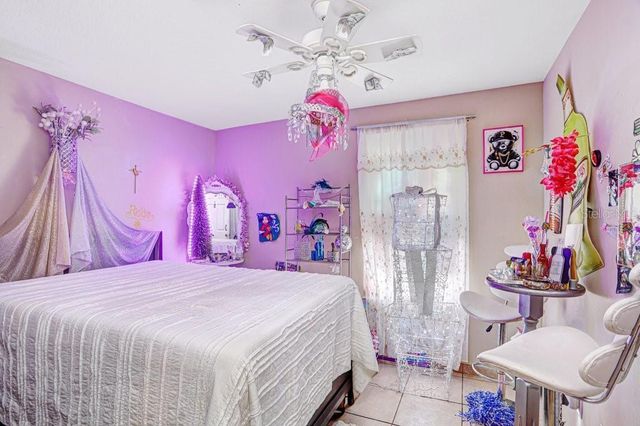 6923 N HIMES AVENUE, Tampa, FL 33614