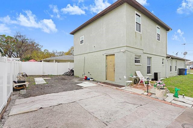 6923 N HIMES AVENUE, Tampa, FL 33614