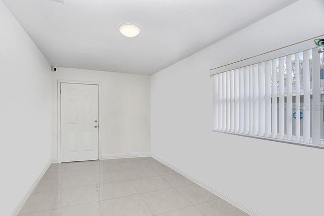 6923 N HIMES AVENUE, Tampa, FL 33614