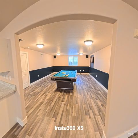 891 N Pointe Dr, Twin Falls, ID 83301