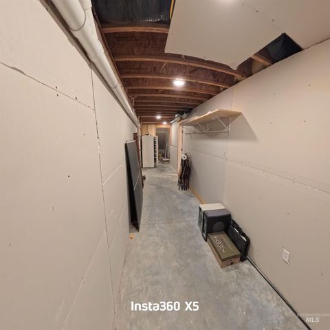 891 N Pointe Dr, Twin Falls, ID 83301