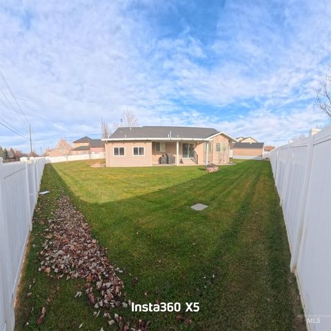 891 N Pointe Dr, Twin Falls, ID 83301