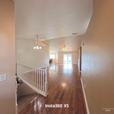 891 N Pointe Dr, Twin Falls, ID 83301