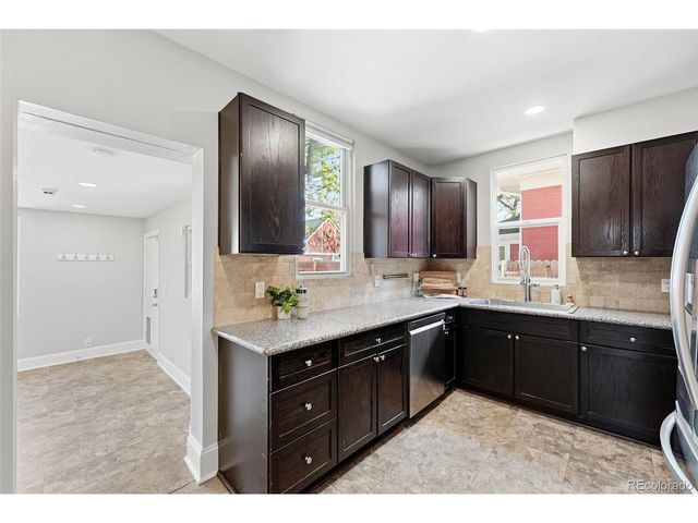 3324 N Franklin St, Denver, CO 80205
