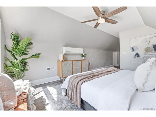 3324 N Franklin St, Denver, CO 80205