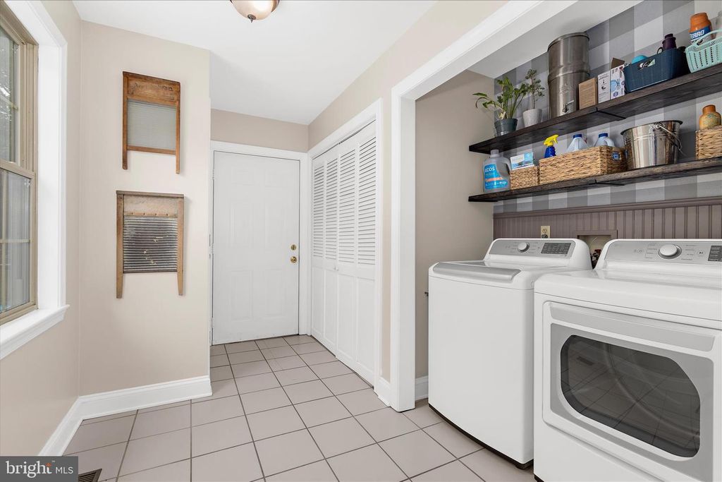 Image 28 of property listing at 137 WHITE MARSH RD, Centreville, MD 21617