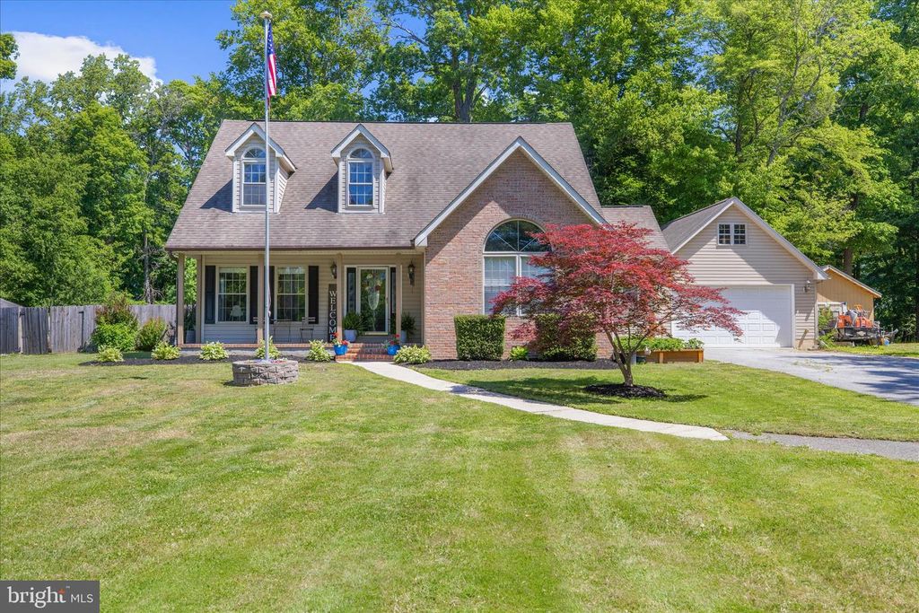 Image 3 of property listing at 137 WHITE MARSH RD, Centreville, MD 21617