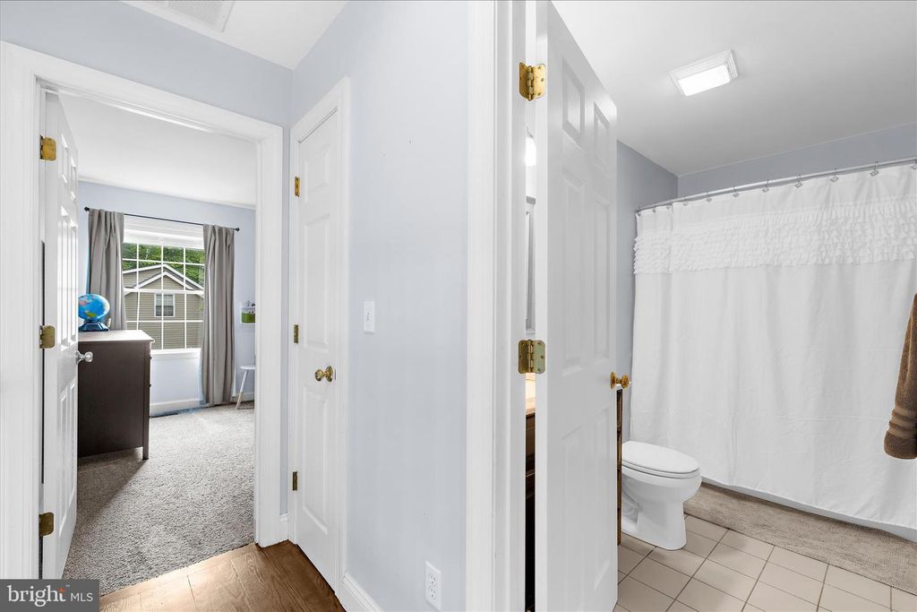 Image 48 of property listing at 137 WHITE MARSH RD, Centreville, MD 21617