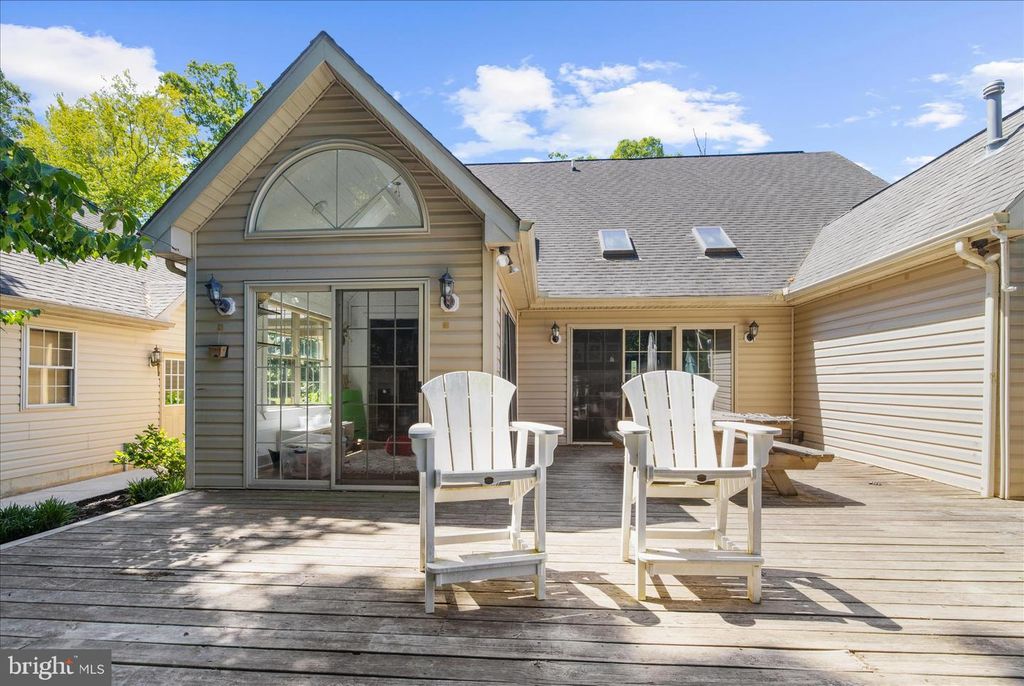 Image 55 of property listing at 137 WHITE MARSH RD, Centreville, MD 21617