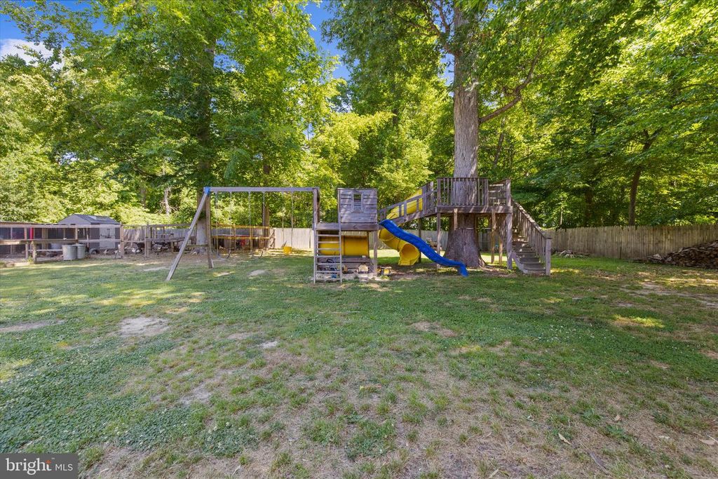 Image 58 of property listing at 137 WHITE MARSH RD, Centreville, MD 21617
