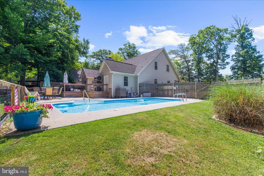 Image 62 of property listing at 137 WHITE MARSH RD, Centreville, MD 21617