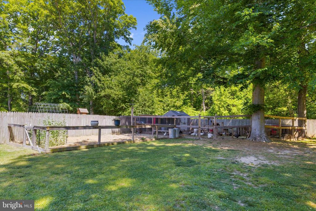 Image 63 of property listing at 137 WHITE MARSH RD, Centreville, MD 21617