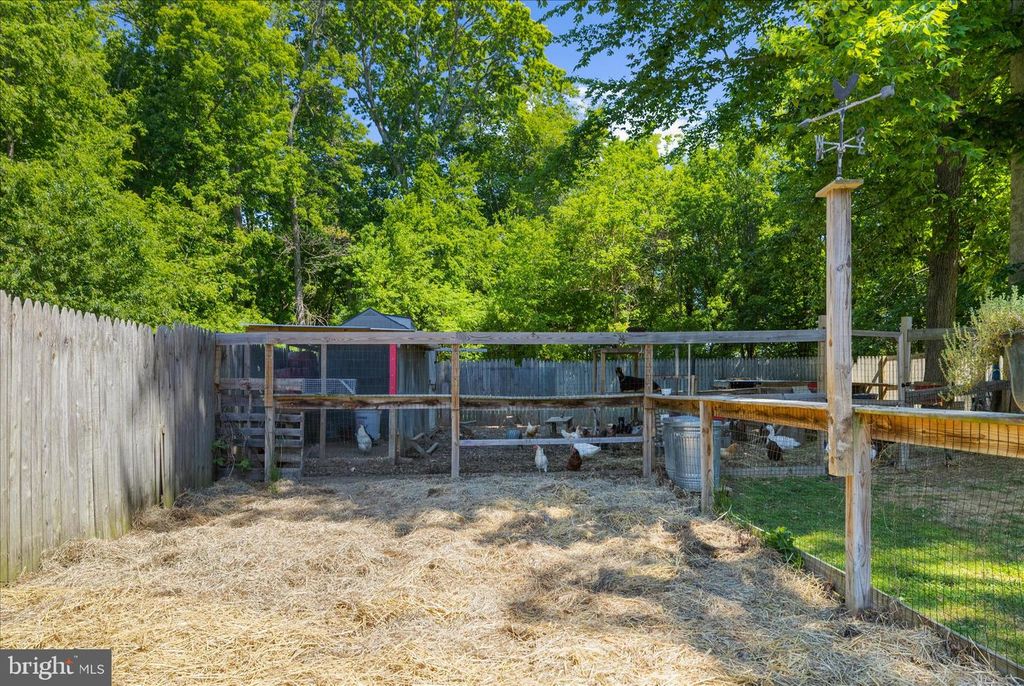 Image 65 of property listing at 137 WHITE MARSH RD, Centreville, MD 21617