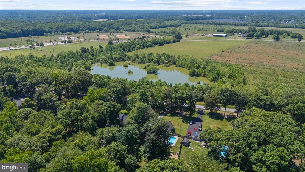 Image 83 of property listing at 137 WHITE MARSH RD, Centreville, MD 21617