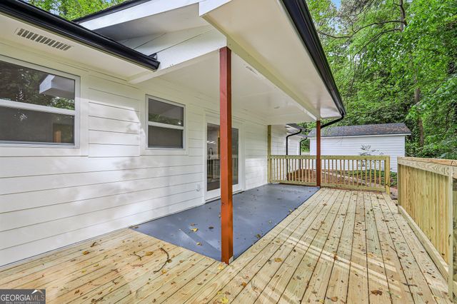 418 Honeysuckle Lane, Stockbridge, GA 30281