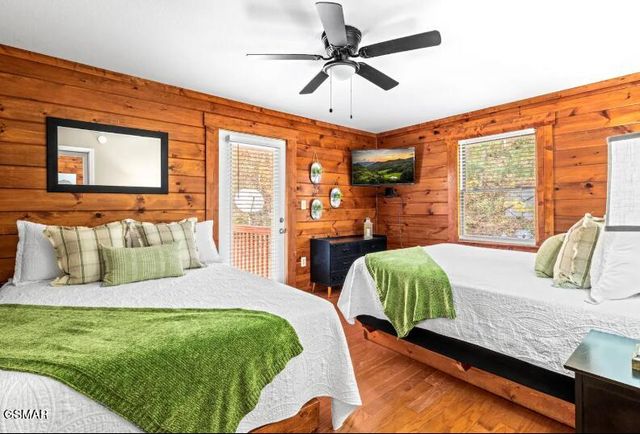 1150 Ogle Hills Road, Gatlinburg, TN 37738