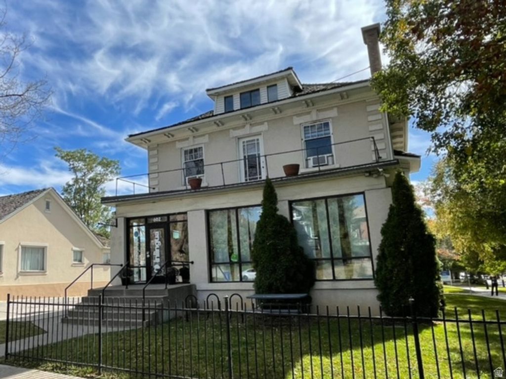 602 E 300 S, Salt Lake City, UT 84102