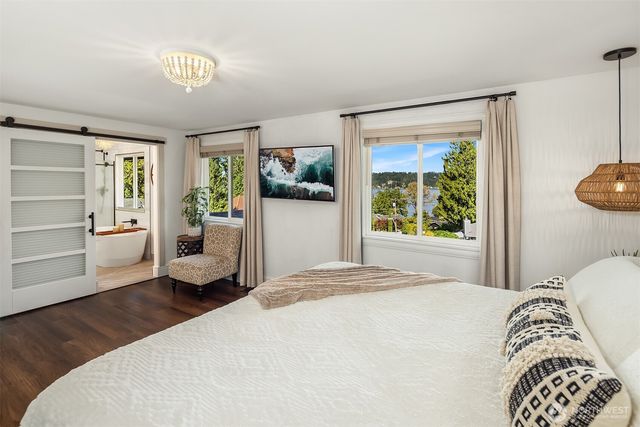 17227 SE 40th Place, Bellevue, WA 98008