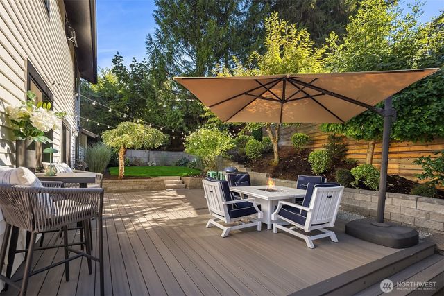 17227 SE 40th Place, Bellevue, WA 98008