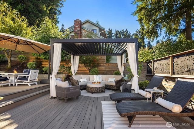 17227 SE 40th Place, Bellevue, WA 98008