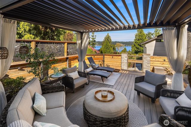17227 SE 40th Place, Bellevue, WA 98008