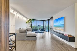 1000 Quayside Ter 707, Miami, FL 33138