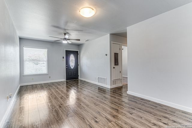 224 A FREY ST, Boerne, TX 78006
