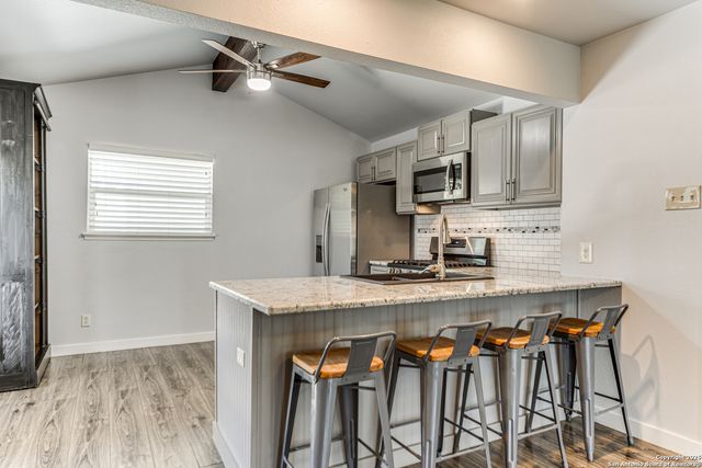 224 A FREY ST, Boerne, TX 78006