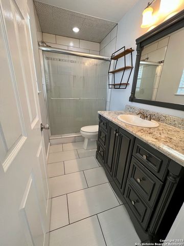 224 A FREY ST, Boerne, TX 78006
