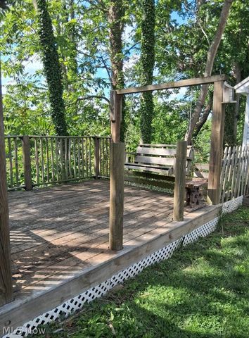 329 Muskingum Drive, Marietta, OH 45750