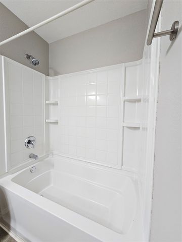 10736 Traymore Drive, Fort Worth, TX 76244