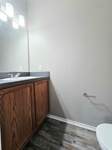 10736 Traymore Drive, Fort Worth, TX 76244