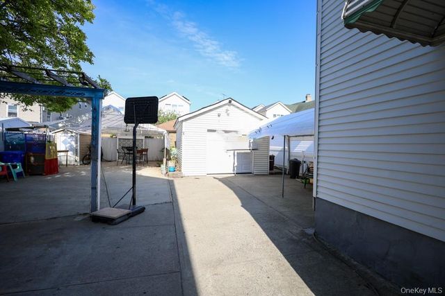 101-23 126th Street, Richmond Hill S., NY 11419