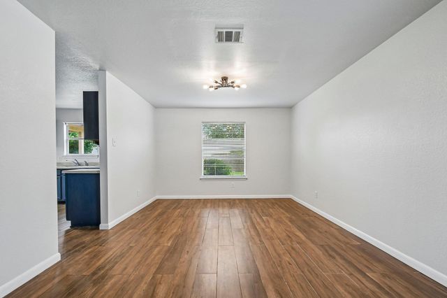 231 Altamont ST, Hutto, TX 78634