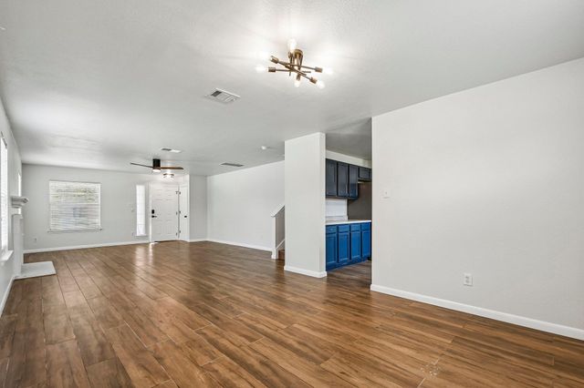 231 Altamont ST, Hutto, TX 78634